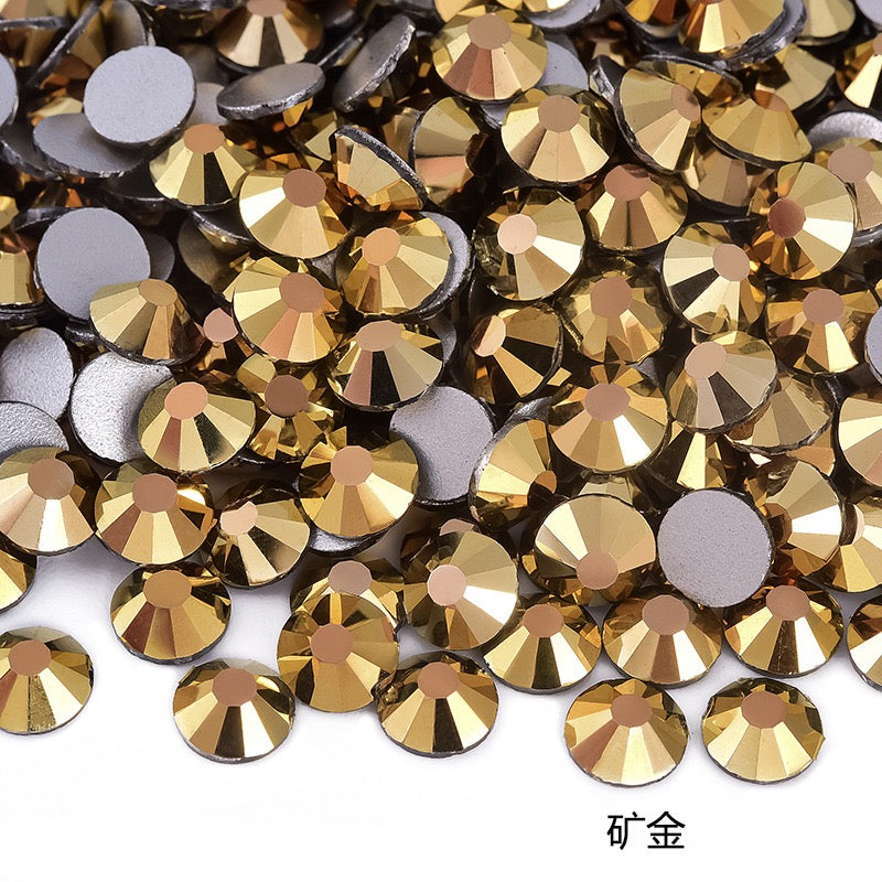 Mixed Size SS3-SS16 Glass Rhinestones