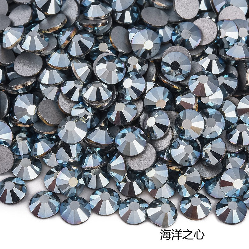 Mixed Size SS3-SS16 Glass Rhinestones
