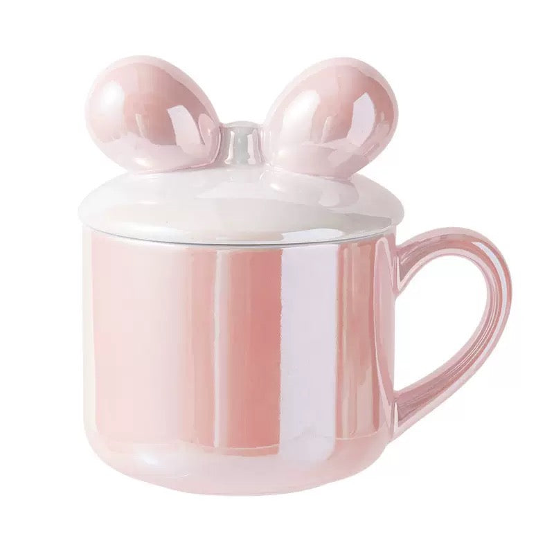 Bow-tie ceramic water cup
