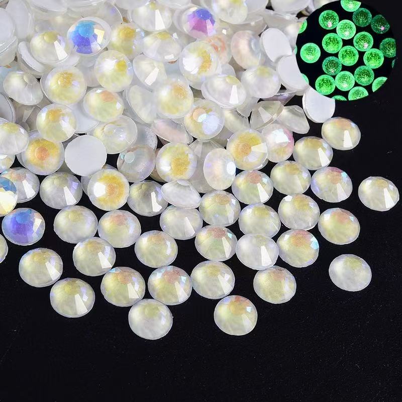 New Arrivals - Luminous glass rhinestones (This link is SS6、SS8、SS10 ）