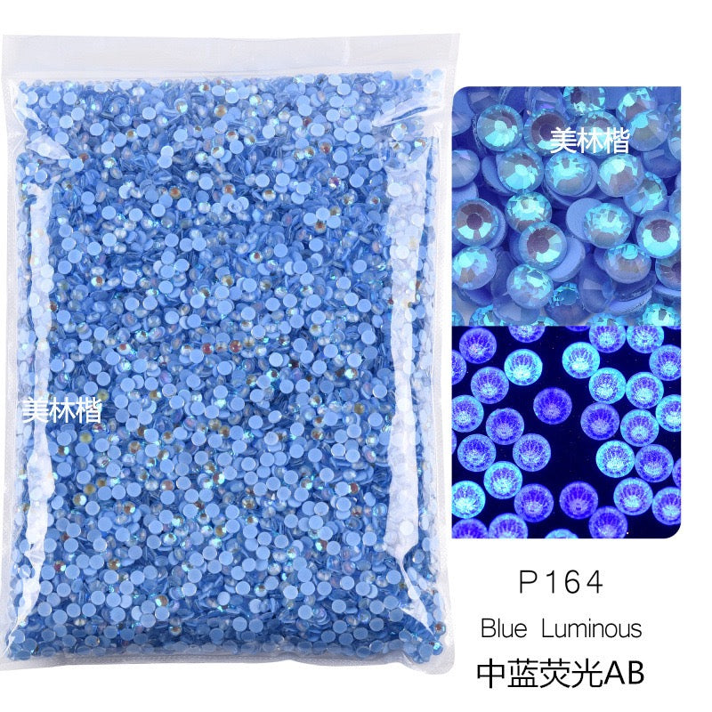 ( P132 - P167 ) Bulk Bag 14400pcs - Glass Rhinestones