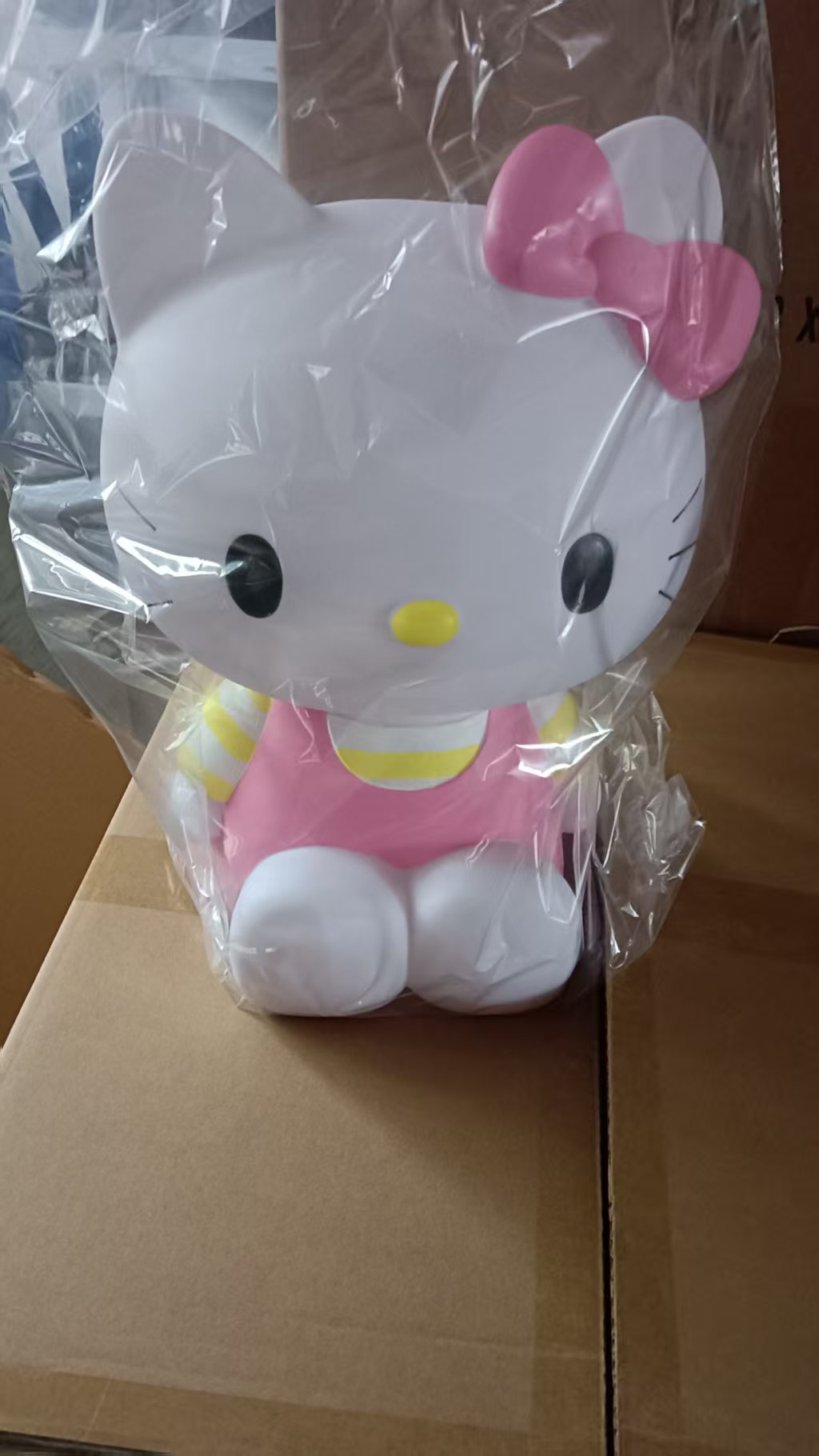 New Arrivals - Hello Kitty Money Bank