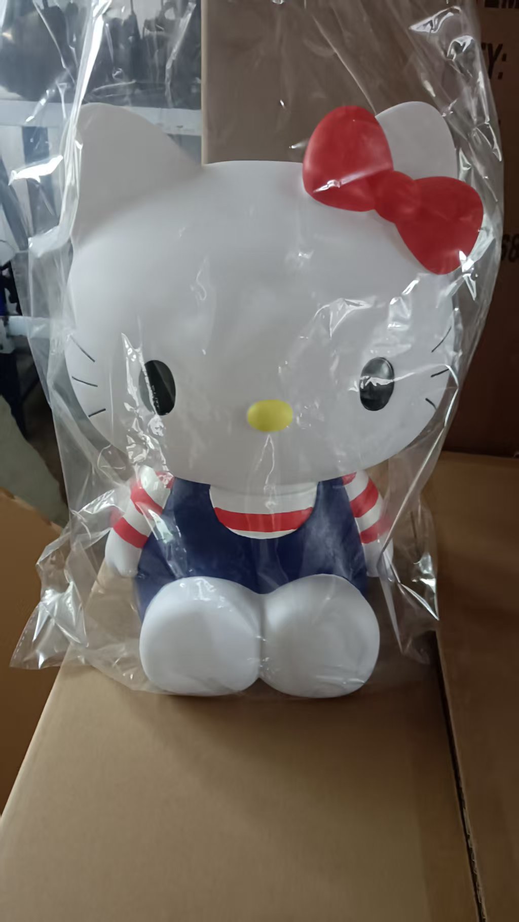 New Arrivals - Hello Kitty Money Bank