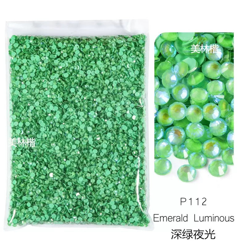 ( P72 - P131 ) Bulk Bag 14400pcs - Glass Rhinestones