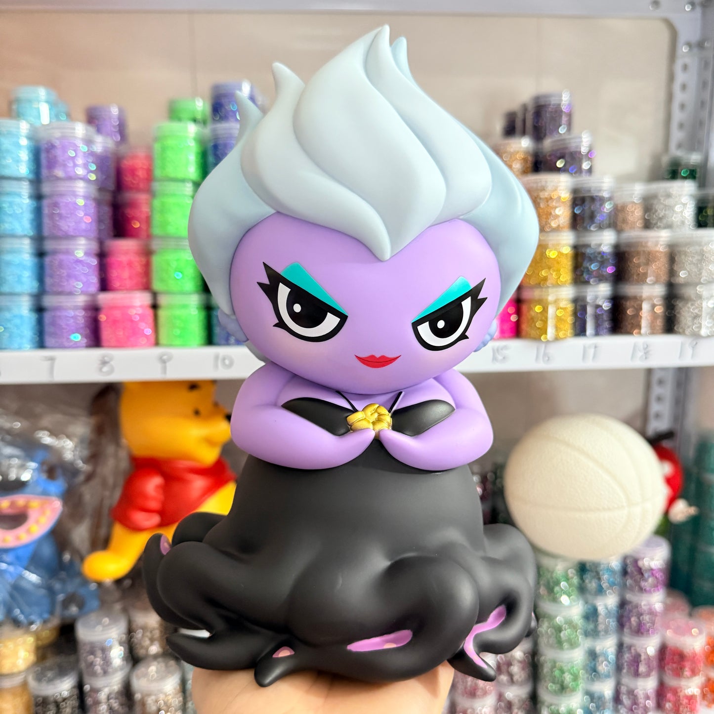 New Arrivals - Ursula、Maleficent、Shrek flgural、ELF、Money Bank