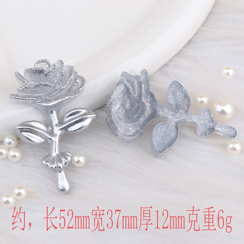 A Bouquet Of Roses Charms ( 52mm * 37mm)